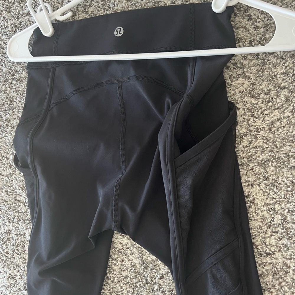Lululemon legging 28” size 4